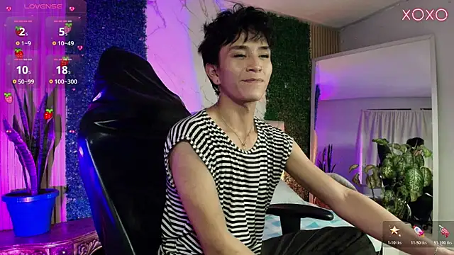 cococumps online show from May 13, 11:55 pm