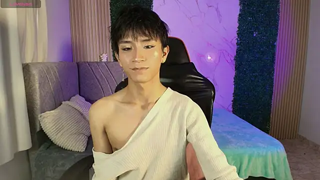 cococumps online show from May 26, 9:00 pm