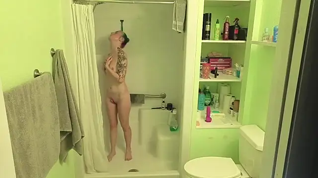 Prepare2Twerk online show from June 20, 10:01 pm