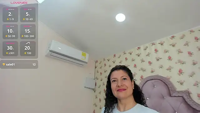 crystal watson0 online show from May 28, 2:25 pm