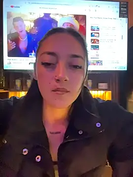 lia  whitee online show from March 19, 12:36 am