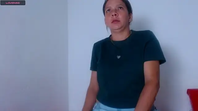 ambar69noir online show from July 6, 10:01 pm