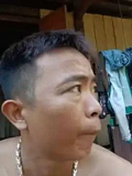 boy-pho- online show from June 15, 2:58 am