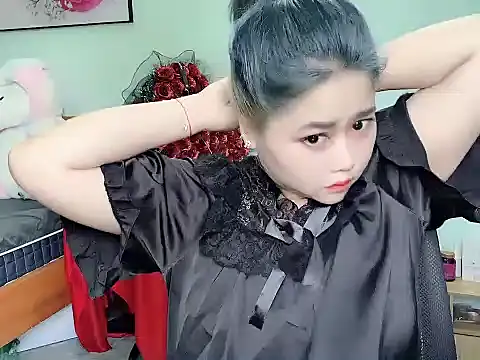 Nhanlu009 online show from May 7, 9:14 am