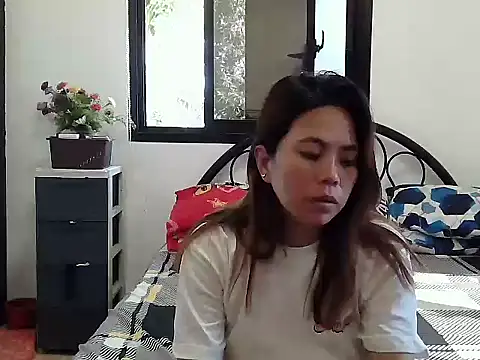 sweetciendy online show from March 31, 1:40 am