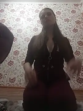 Snapshot of -MilfAnn- chatting on March 25, 3:40 pm -MilfAnn- online show from March 25, 3:40 pm