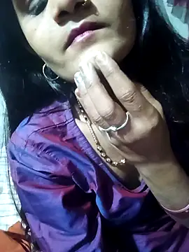 Snapshot of Sexy-Riya chatting on March 21, 6:11 pm Sexy-Riya online show from March 21, 6:11 pm