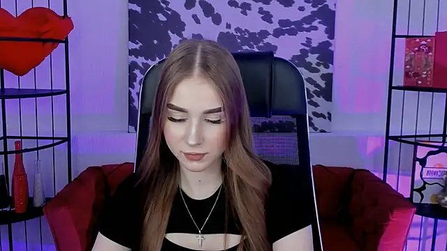 Snapshot of SparkleRoses chatting on March 31, 10:48 am SparkleRoses online show from March 31, 10:48 am