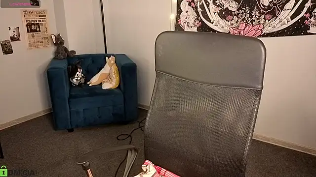 LittleKittenStar online show from May 20, 10:54 am