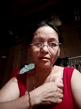 Snapshot of Lliygy chatting on June 22, 10:40 pm Lliygy online show from June 22, 10:40 pm