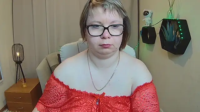BonnnyBoobsy online show from May 10, 12:21 pm