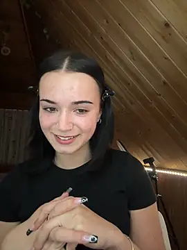 Snapshot of hellokiityy chatting on March 20, 8:46 pm hellokiityy online show from March 20, 8:46 pm