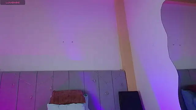 Snapshot of LiiaaGenner chatting on April 27, 6:28 pm LiiaaGenner online show from April 27, 6:28 pm