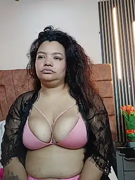 Lara Seduce online show from May 26, 1:34 am