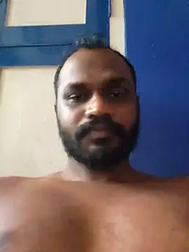 Snapshot of singletamilguy chatting on April 7, 5:52 am singletamilguy online show from April 7, 5:52 am