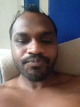 Snapshot of singletamilguy chatting on April 27, 7:39 am singletamilguy online show from April 27, 7:39 am