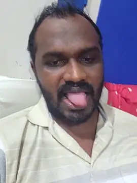 Snapshot of singletamilguy chatting on May 15, 2:46 pm singletamilguy online show from May 15, 2:46 pm