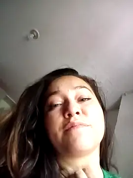Snapshot of SabrinaVantress chatting on April 8, 4:40 pm SabrinaVantress online show from April 8, 4:40 pm