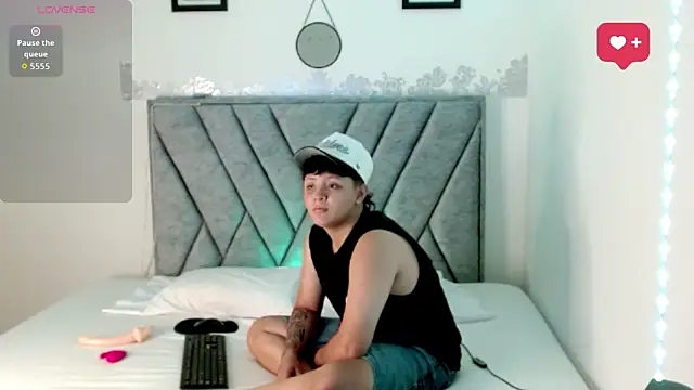 ValyX   online show from March 25, 6:36 pm