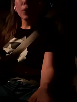 dannielitta online show from March 19, 3:10 am