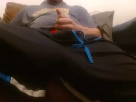 Snapshot of MrDontRush chatting on April 29, 5:22 am MrDontRush online show from April 29, 5:22 am