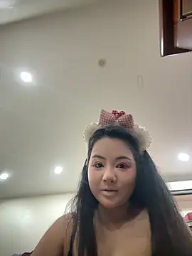   cherry-cute   online show from March 21, 10:31 am