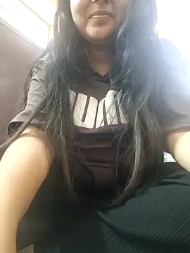 Snapshot of neelam_rawat chatting on May 2, 12:21 pm neelam rawat online show from May 2, 12:21 pm