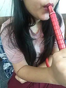 Snapshot of neelam_rawat chatting on May 28, 12:13 pm neelam rawat online show from May 28, 12:13 pm