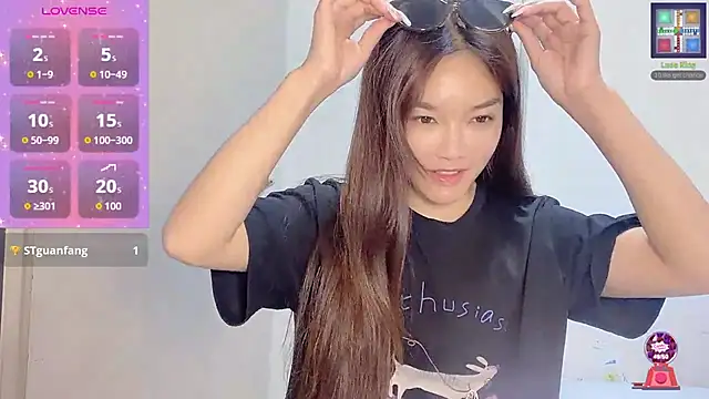 leilei998 online show from July 6, 7:27 am