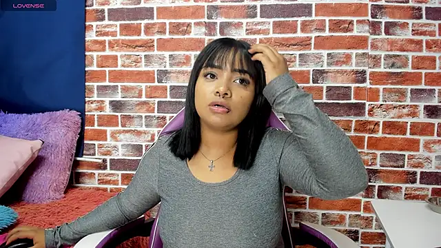 SofiiaCutee online show from May 12, 2:19 am