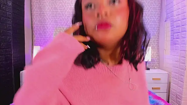 SofiiaCutee online show from July 8, 3:44 am
