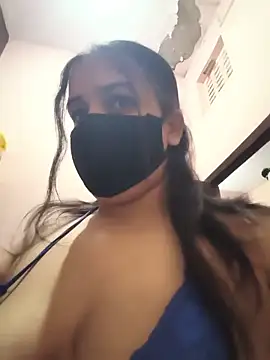 REENA-STRIP online show from May 29, 7:23 pm
