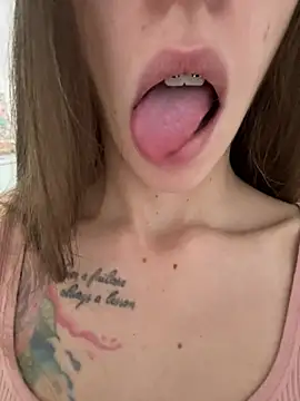 abiiiilpzz online show from July 6, 2:36 pm