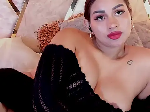 Mrs Daniels online show from May 15, 10:50 pm