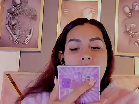 Mrs Daniels online show from May 29, 2:09 am