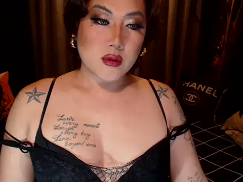 YourMistressAggy online show from May 17, 7:21 pm