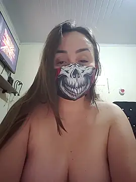 Cannnnndy online show from July 18, 11:58 am