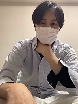 Snapshot of youta200 chatting on April 21, 11:49 am youta200 online show from April 21, 11:49 am