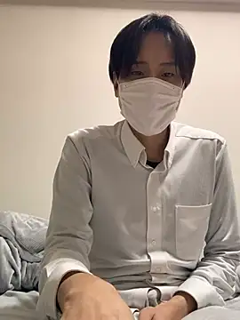 Snapshot of youta200 chatting on April 23, 12:29 pm youta200 online show from April 23, 12:29 pm