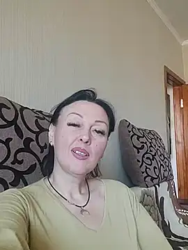 Snapshot of HelgaDennis chatting on March 27, 8:26 am HelgaDennis online show from March 27, 8:26 am