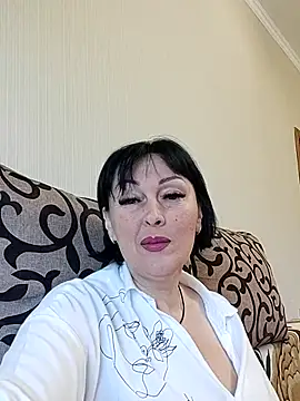 Snapshot of HelgaDennis chatting on July 12, 5:31 am HelgaDennis online show from July 12, 5:31 am