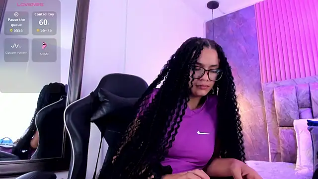 alina sauvage online show from May 24, 7:52 pm
