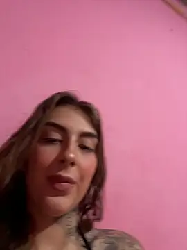 miiabellovic online show from April 24, 3:25 pm