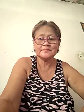 Sunflower1956 online show from May 4, 5:14 am