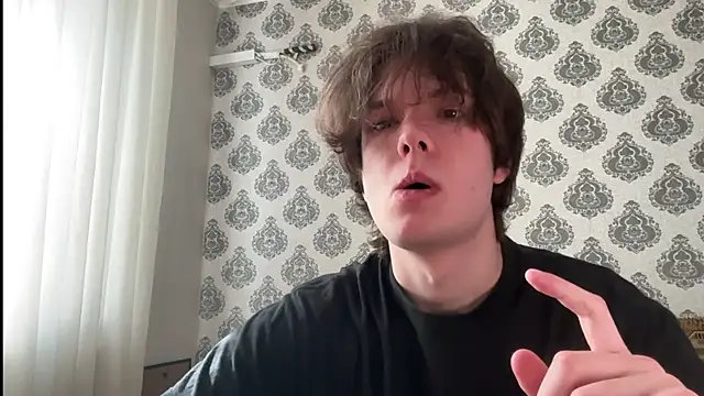 Snapshot of tomasdickpick chatting on April 14, 7:03 am tomasdickpick online show from April 14, 7:03 am