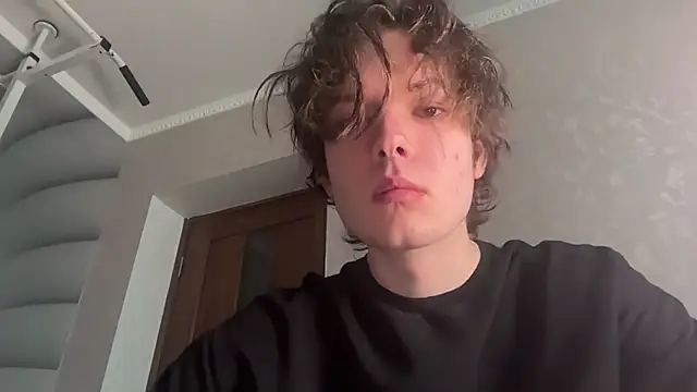 Snapshot of tomasdickpick chatting on April 25, 8:39 am tomasdickpick online show from April 25, 8:39 am