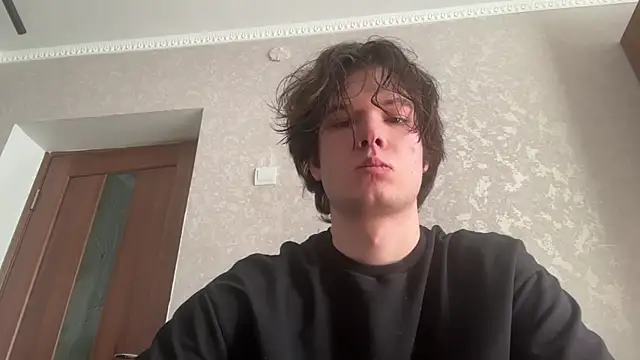 Snapshot of tomasdickpick chatting on April 27, 7:28 am tomasdickpick online show from April 27, 7:28 am