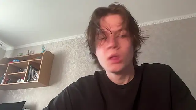 Snapshot of tomasdickpick chatting on April 28, 8:08 am tomasdickpick online show from April 28, 8:08 am