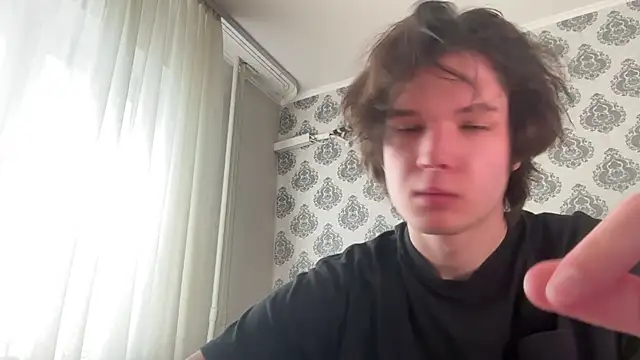 Snapshot of tomasdickpick chatting on May 6, 7:24 am tomasdickpick online show from May 6, 7:24 am