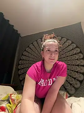 georginamoor online show from March 23, 9:08 pm